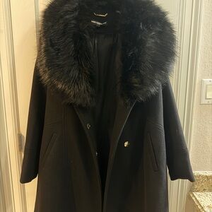 Elegant Black Fur Collar Coat